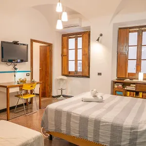 Lovingenoa Old Stone Apartment Genua